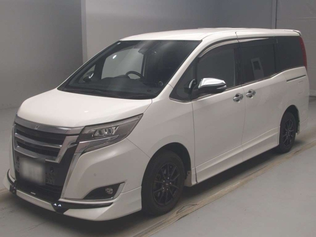 TOYOTA ESQUIRE 2019