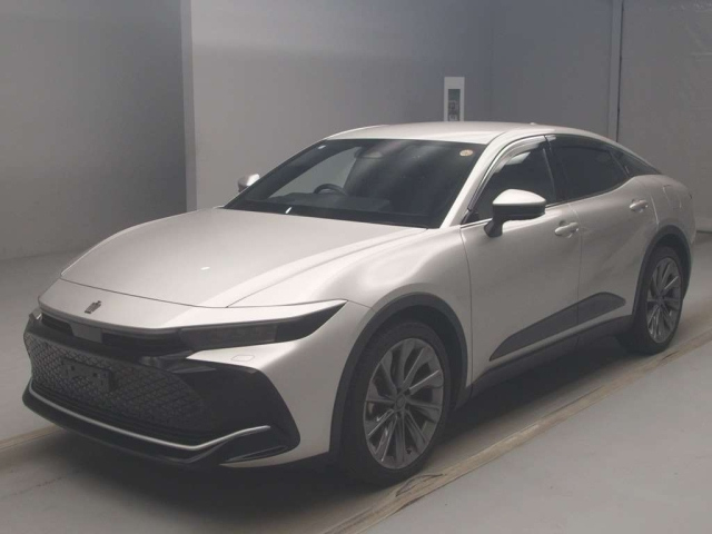TOYOTA CROWN CROSSOVER 2023