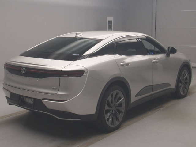TOYOTA CROWN CROSSOVER 2023