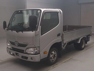 TOYOTA DYNA 2019