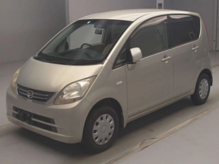DAIHATSU MOVE 2010