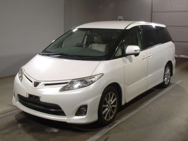 TOYOTA ESTIMA 2009