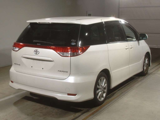 TOYOTA ESTIMA 2009