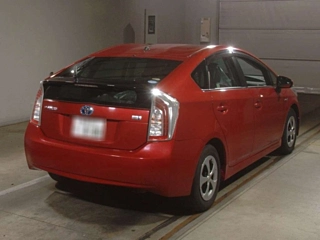 TOYOTA PRIUS 2015