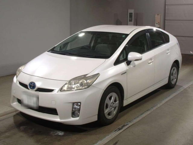 TOYOTA PRIUS 2011