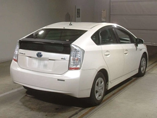 TOYOTA PRIUS 2011