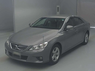 TOYOTA MARK X 2010