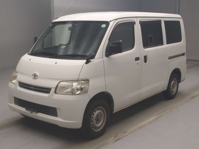 TOYOTA TOWN ACE VAN 2014
