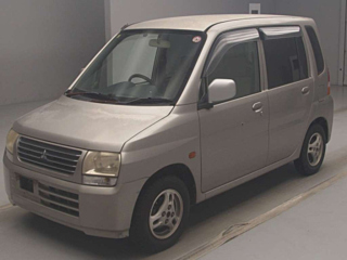 MITSUBISHI TOPPO BJ 2000