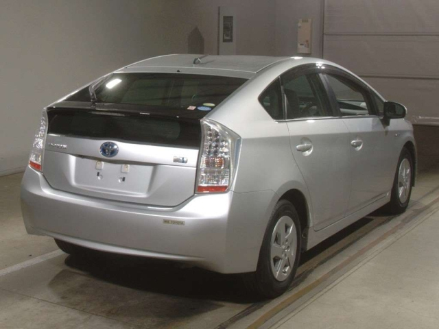 TOYOTA PRIUS 2010