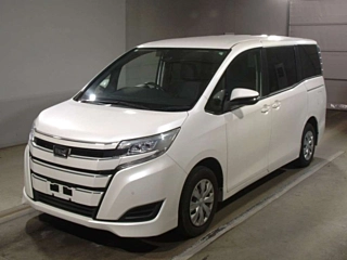 TOYOTA NOAH 2019