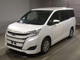 TOYOTA NOAH 2019