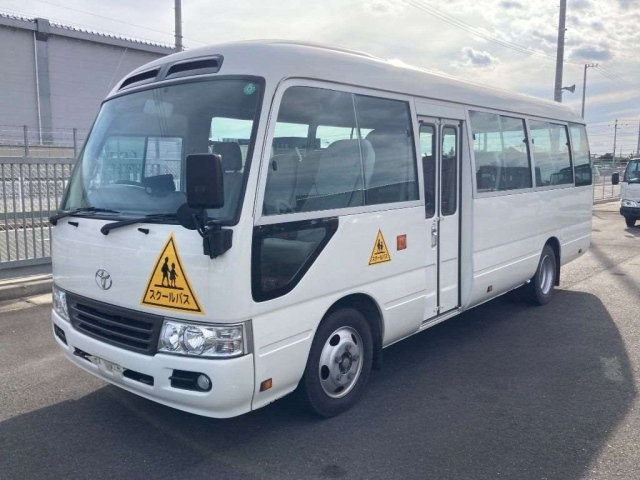 TOYOTA COASTER 2015