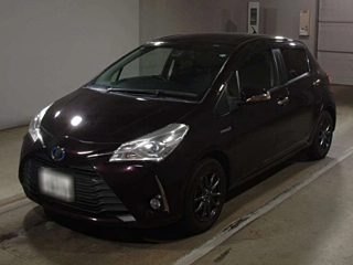 TOYOTA VITZ 2018