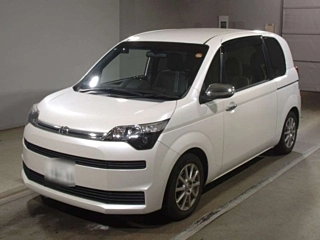 TOYOTA SPADE 2016