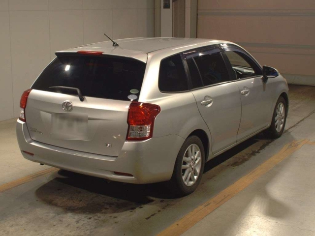 TOYOTA COROLLA FIELDER 2012