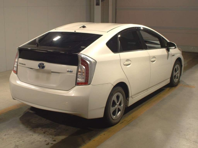 TOYOTA PRIUS 2012