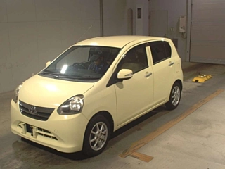 TOYOTA PIXIS EPOCH 2012