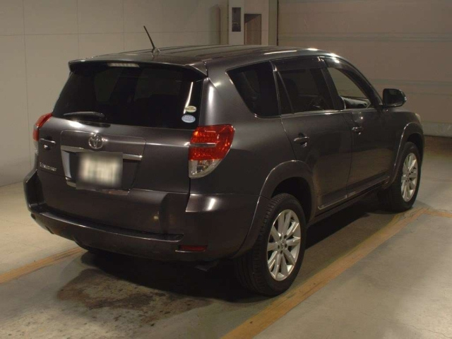 TOYOTA VANGUARD 2011