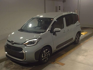TOYOTA SIENTA 2023