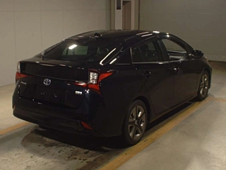 TOYOTA PRIUS 2022