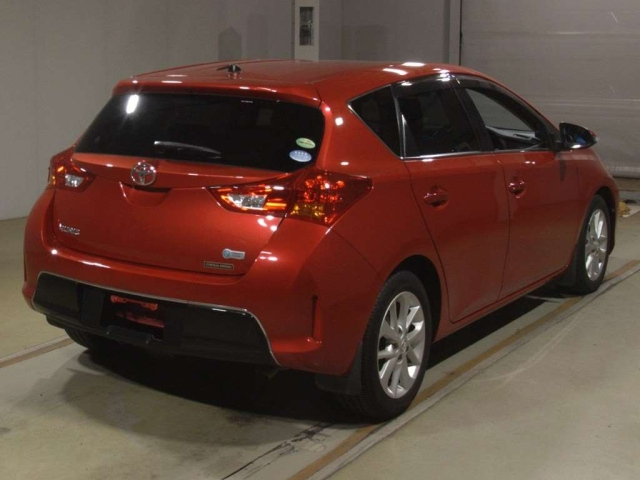 TOYOTA AURIS 2013
