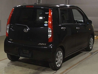 DAIHATSU MOVE 2013