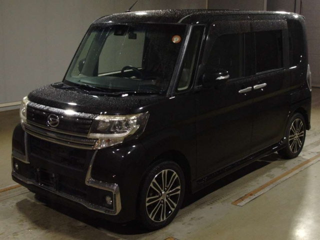 DAIHATSU TANTO 2016