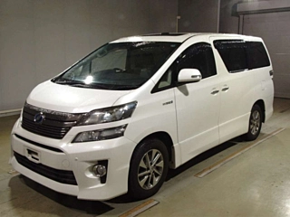 TOYOTA VELLFIRE 2013