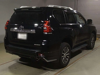 TOYOTA LAND CRUISER PRADO 2018
