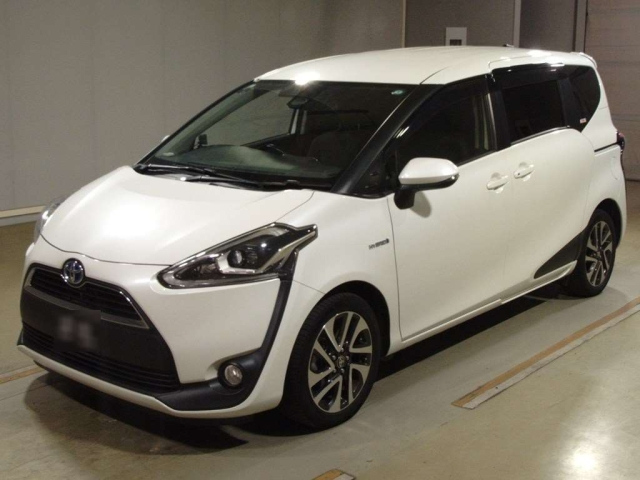 TOYOTA SIENTA 2015