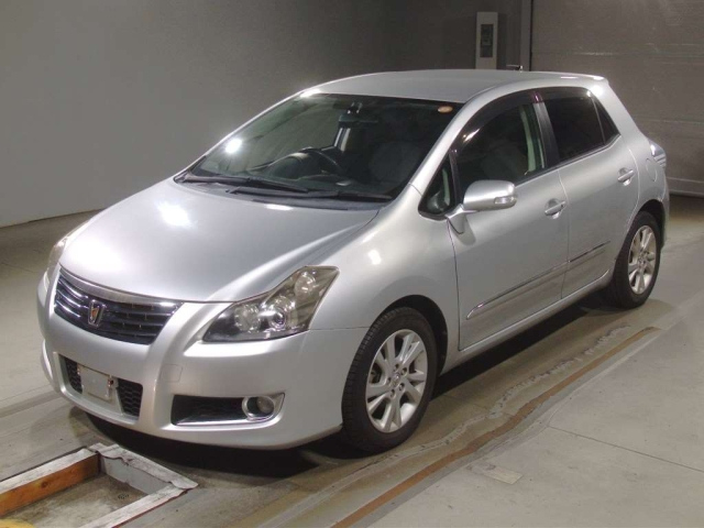 TOYOTA BLADE 2010