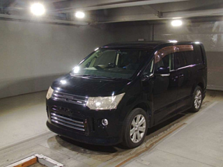 MITSUBISHI DELICA D5 2007