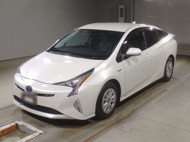 TOYOTA PRIUS 2017