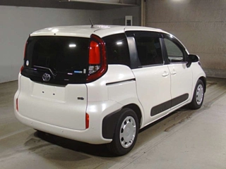 TOYOTA SIENTA 2023