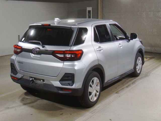 TOYOTA RAIZE 2021