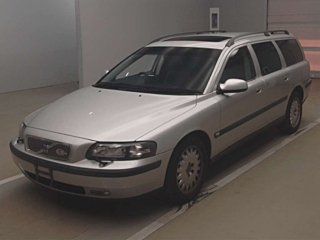VOLVO V70 2001
