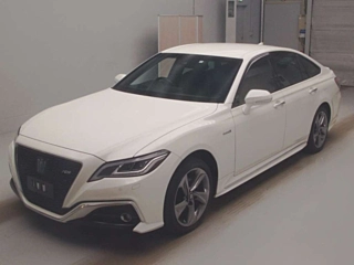 TOYOTA CROWN 2018