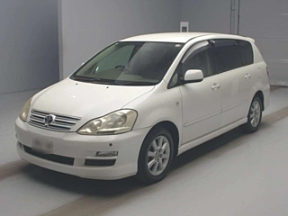 TOYOTA IPSUM 2004