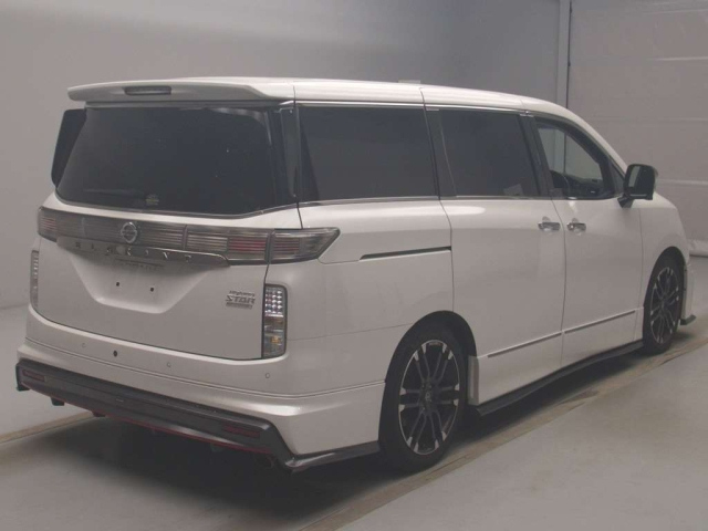 NISSAN ELGRAND 2021