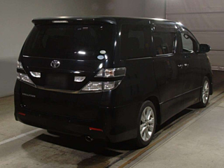 TOYOTA VELLFIRE 2011