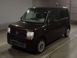 TOYOTA PIXIS SPACE 2016