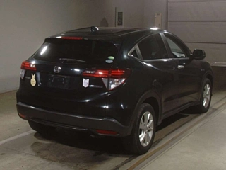 HONDA VEZEL 2015