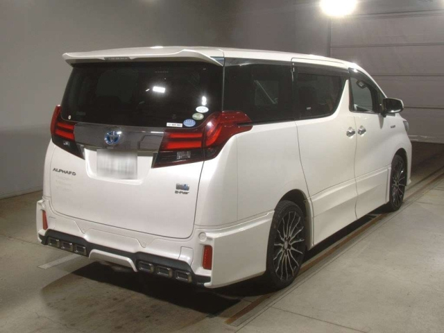 TOYOTA ALPHARD 2015