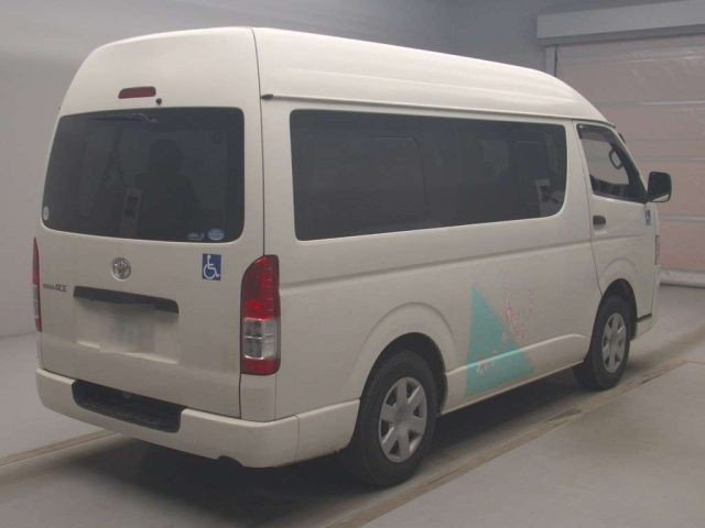 TOYOTA REGIUS ACE VAN 2015