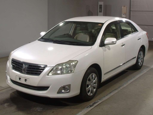 TOYOTA PREMIO 2012