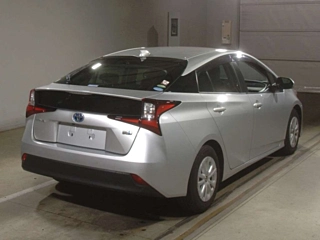 TOYOTA PRIUS 2020