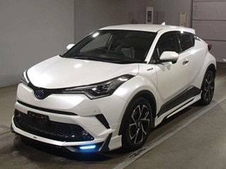 TOYOTA C-HR 2018