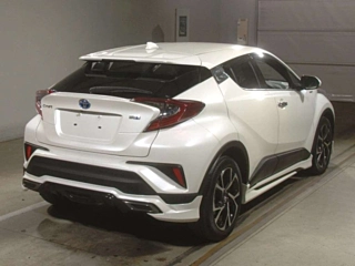 TOYOTA C-HR 2018
