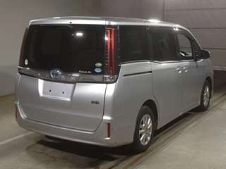 TOYOTA NOAH 2020